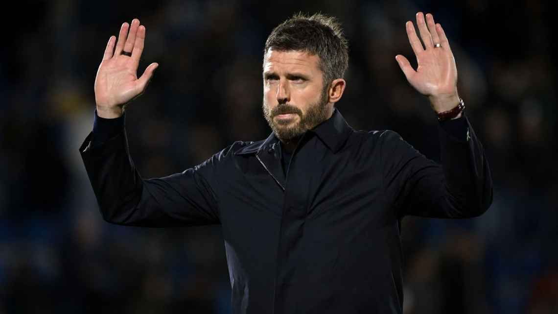 El DT del Man. United ofrece disculpas tras derrota ante el Como