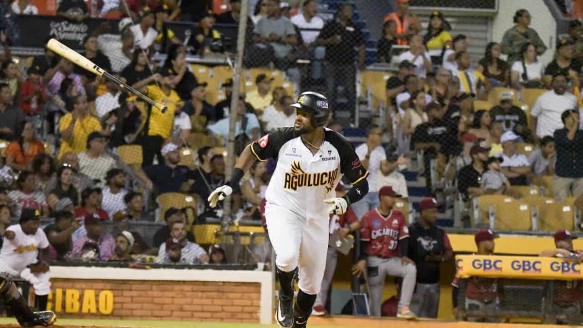 Jorge Bonifacio encabeza primera victoria de las Águilas 4-1 sobre los Gigantes