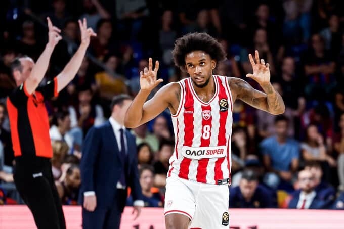 Montero y el Olympiacos tumban a un Bar&ccedil;a desafiante en la Euroliga