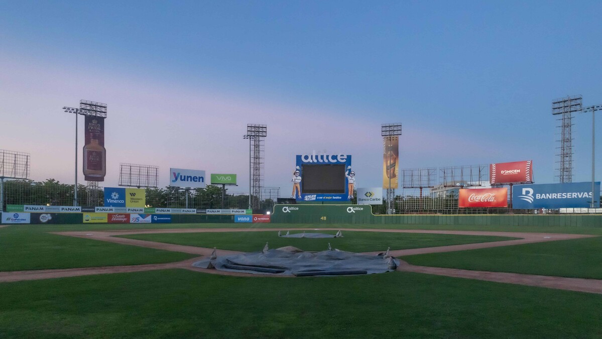 Joaquín Balaguer inauguró hace 71 años el Estadio Trujillo, hoy Quisqueya Juan Marichal