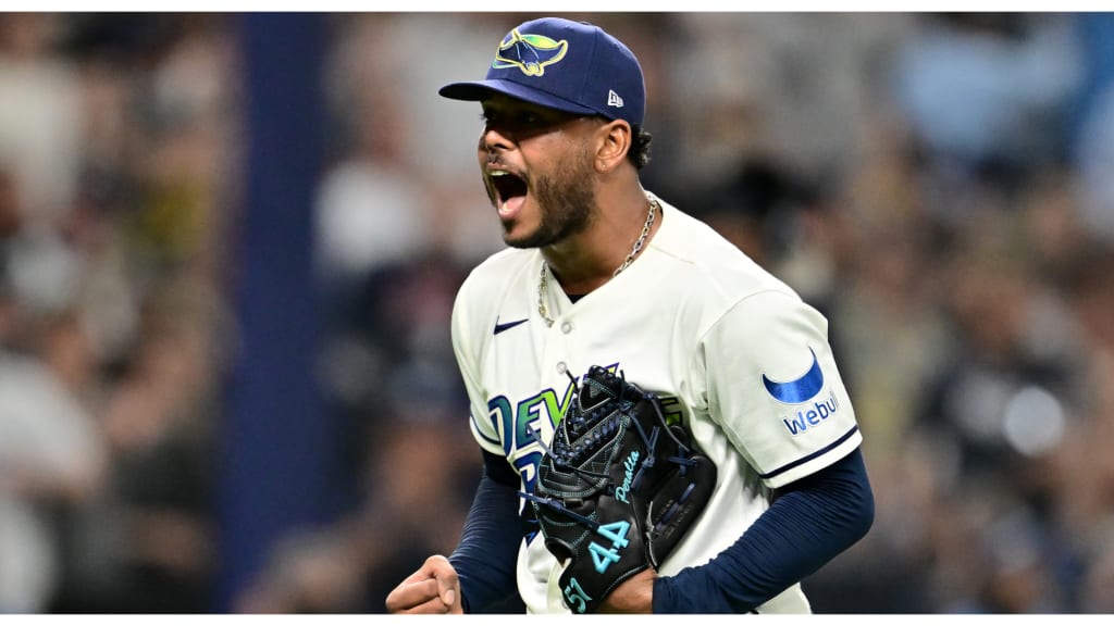 Peralta volvió a cumplir a carta cabal por los Rays en el Juego 6