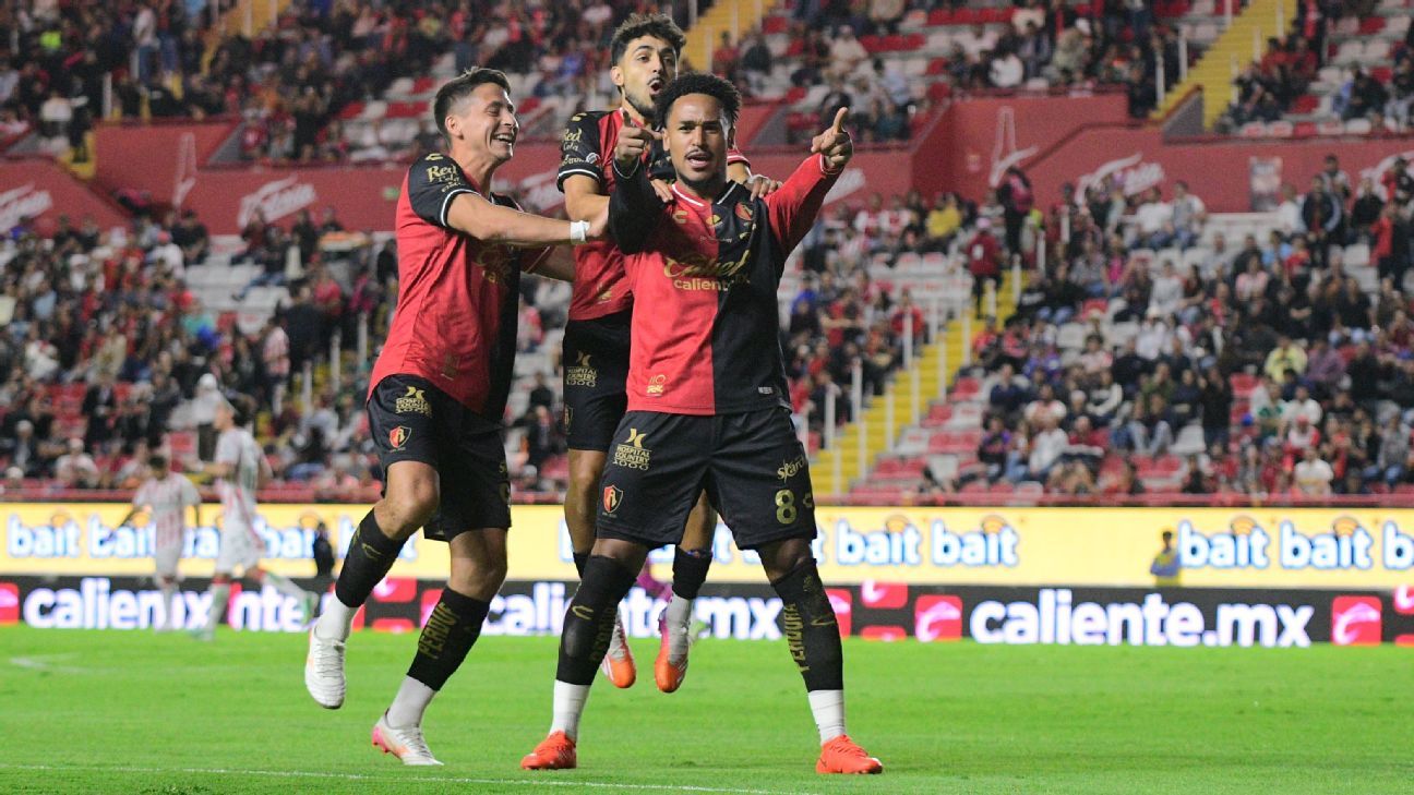 Atlas vence a Necaxa y toma el liderato momentáneo