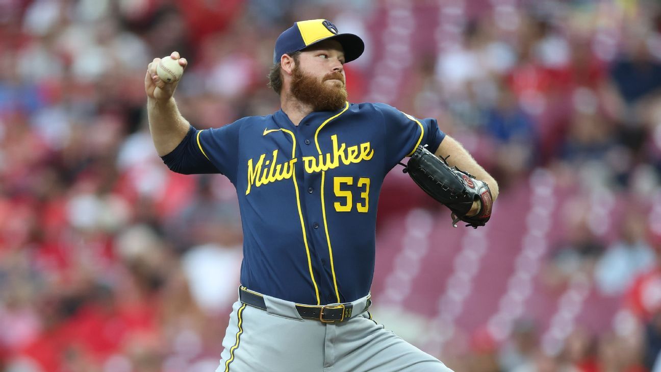 Brewers suma a Brandon Woodruff al roster de Serie Mundial