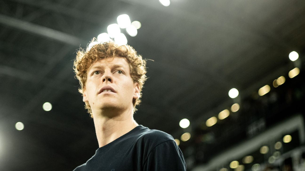 Cambio de planes: Jannik Sinner podría terminar el año dentro de una cancha de tenis