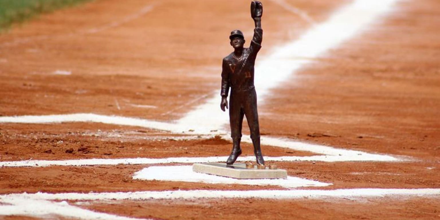 Nombran los seis finalistas para el Premio Luis Aparicio 2026