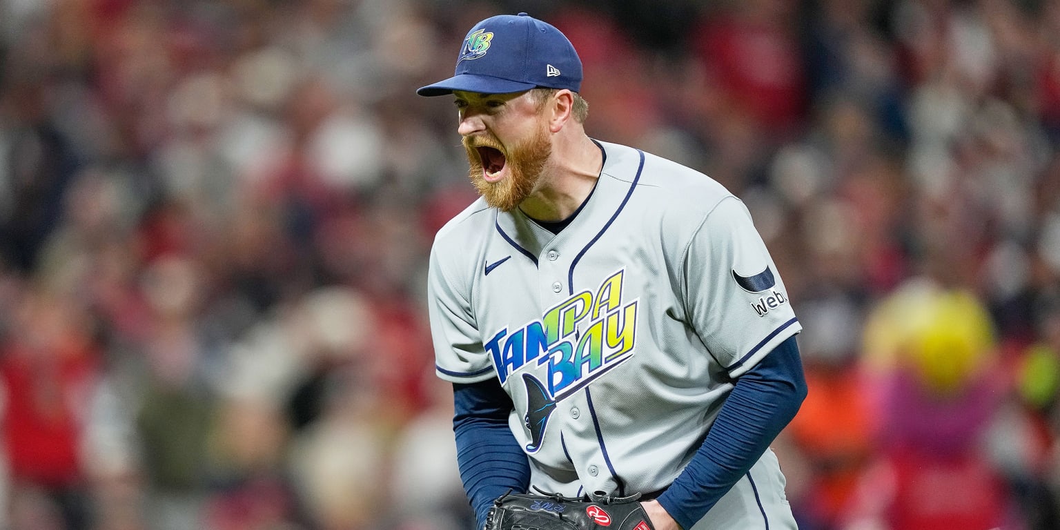 Con joya de Rasmussen, los Rays regresan a casa a un paso de la Serie Mundial