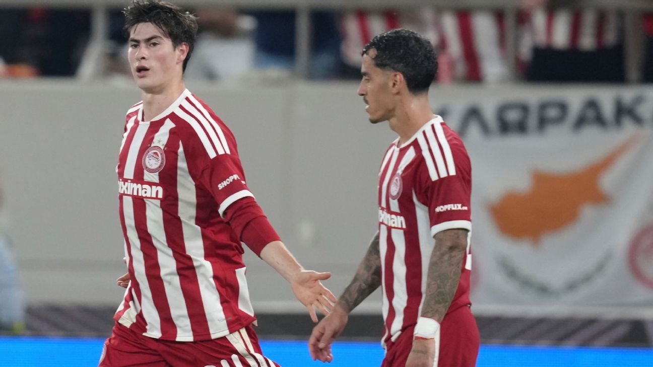 Hormiga González marca en triunfo de Olympiacos en Europa League