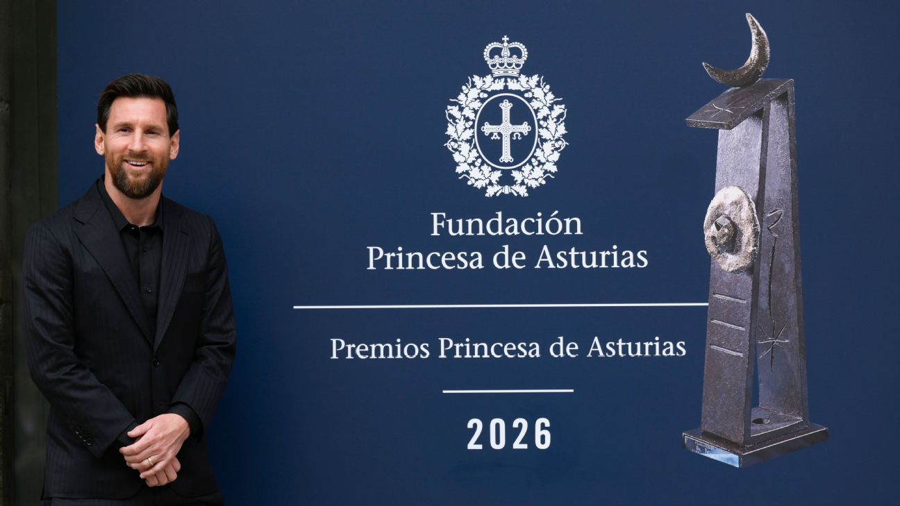 Messi llegó a Asturias para recibir el Premio Princesa: "Mi padre estaba muy ilusionado"